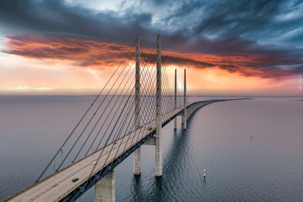 How To Homepage 1 Hire2Retire IGA bridges the gap between automation of workforce lifecycle management and ServiceNow.