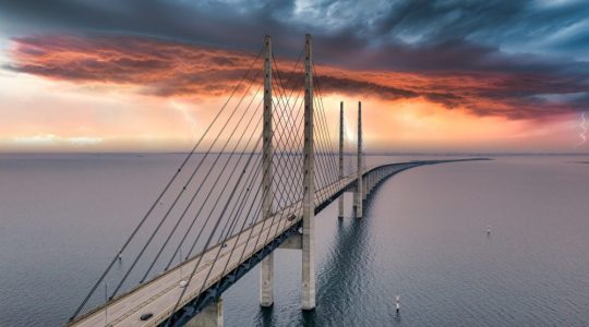Hire2Retire IGA bridges the gap between automation of workforce lifecycle management and ServiceNow.